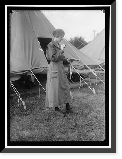 WOMAN'S NATIONAL SERVICE SCHOOL, UNDER WOMAN'S SECTION, NAVY LEAGUE. ELIZABETH HARDING, Vintage Print