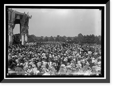 SHADOW LAWN, NJ. SUMMER WHITE HOUSE. NOTIFICATION CEREMONIES. CROWD ON LAWN, Vintage Poster