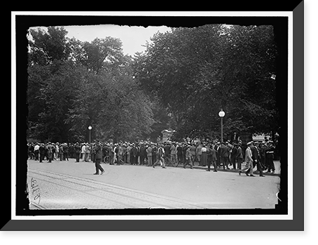 WOMAN SUFFRAGE RIOT AT WHITE HOUSE GATE - 2, Vintage Print