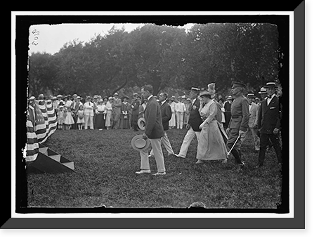 Historic Framed Print, HOME GUARD. ORGANIZATION OF GOVERNMENT CLERKS, D.C. PRESIDENT AND MRS. WILSON, COL. HARTS, ETC. ARRIVING FOR REVIEW,  17-7/8" x 21-7/8"