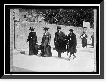 NO CAPTION - 584, Historic Reproduction