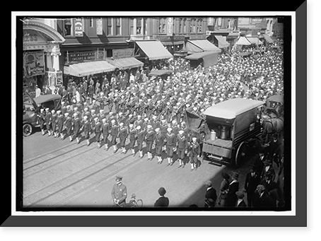 LIBERTY LOANS. SOUSA'S BAND PLAYING FOR 4TH LIBERTY LOAN DRIVE - 3 Classic, Vintage Print