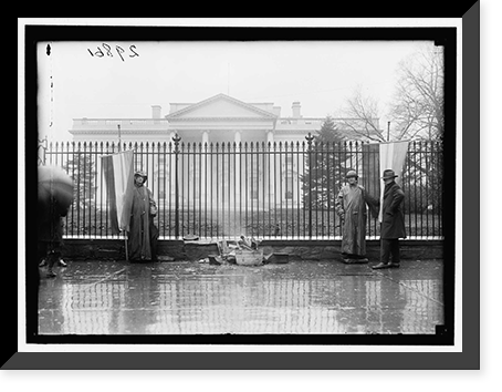 WOMAN SUFFRAGE. BONFIRE ON SIDEWALK BEFORE WHITE HOUSE Classic, Antique Print