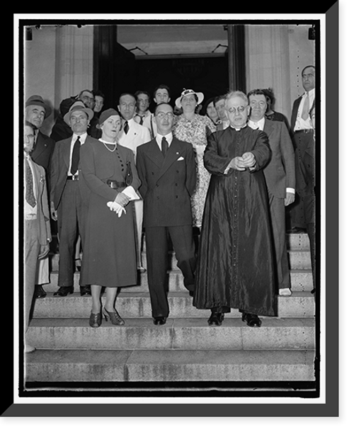 Historic Framed Print, Italian Ambassador attends memorial services for Marconi. Washington D.C. July 24.,  17-7/8" x 21-7/8"
