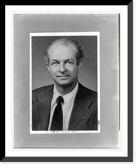 Historic Framed Print, Linus Pauling,  17-7/8" x 21-7/8"