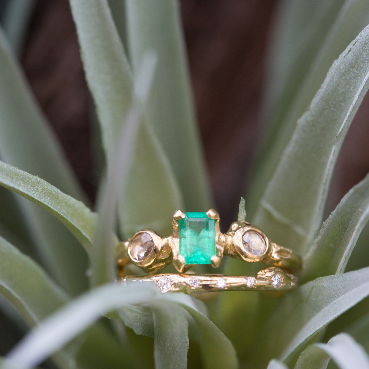 Emerald Engagement Rings - Shop Online | Vintage Diamond Ring
