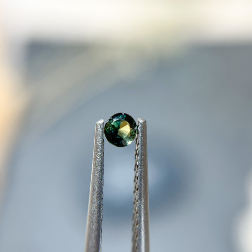 Pierre Précieuse Non Sertie, Saphir Bleu Vert Sarcelle Australien Taille Poire Et Goutte Deau 073 Carat