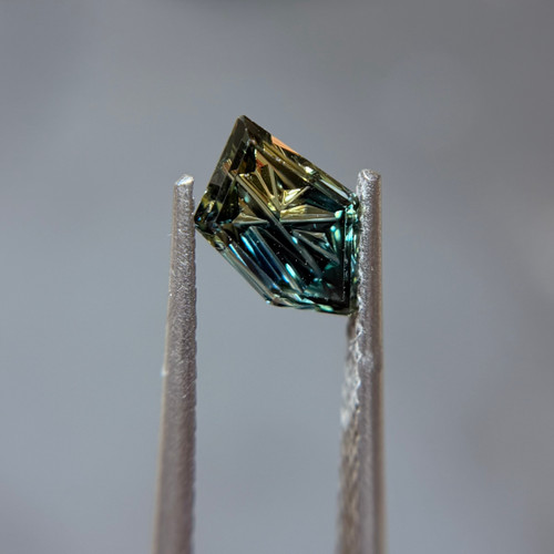 Parti Color Teal Green Australian Sapphire Dreamscape™ Cut by John Dyer