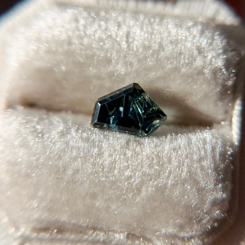 Saphir Bleu Naturel D'Australie 5x4 Mm 0.41 Ct - Traité H - Qualité Rare