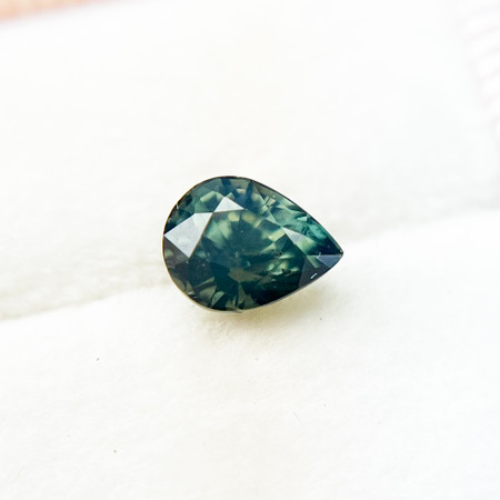 バレエ type L / lace flower sapphire blue Pear-Shaped Blue Lab-Created Sapphire & White Lab-Created