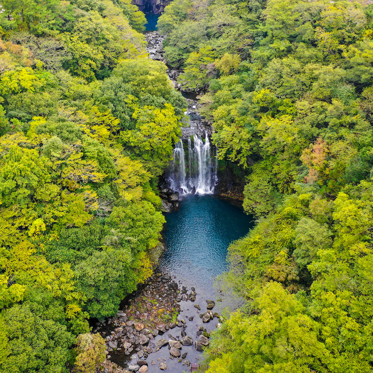 01 Cheonjeyeon Falls, South Korea