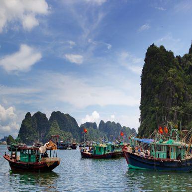 Halong - Vietnam Travel