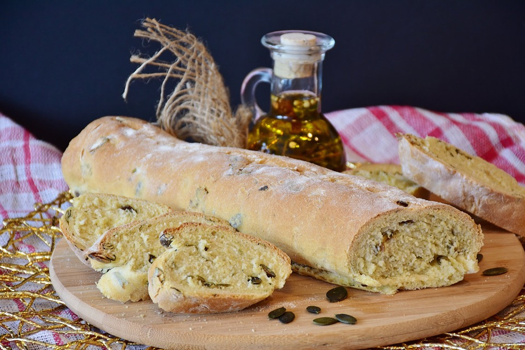 The delicious and inviting aroma of freshly baked bread. A nostalgic scent associated with kitchens and bakeries.