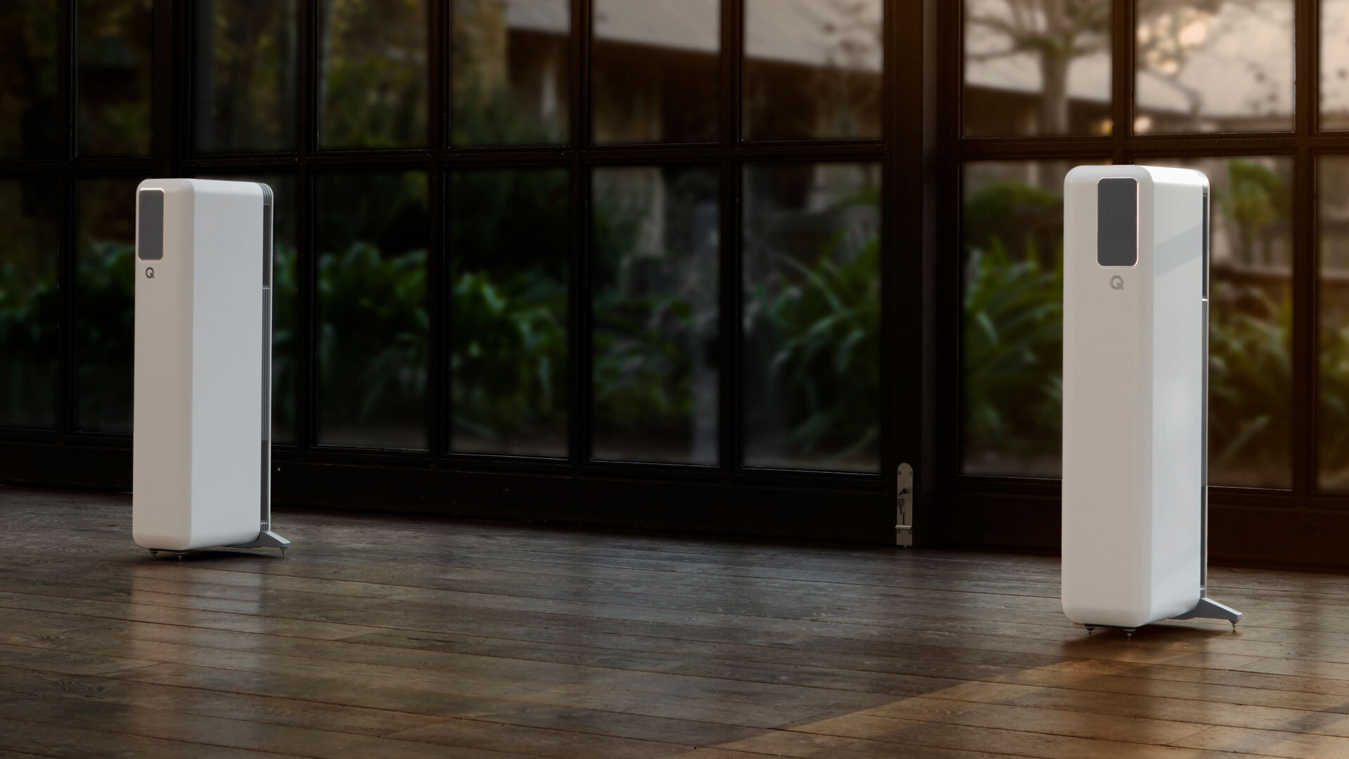 Q Acoustics Q Active 400 White lifestyle hero