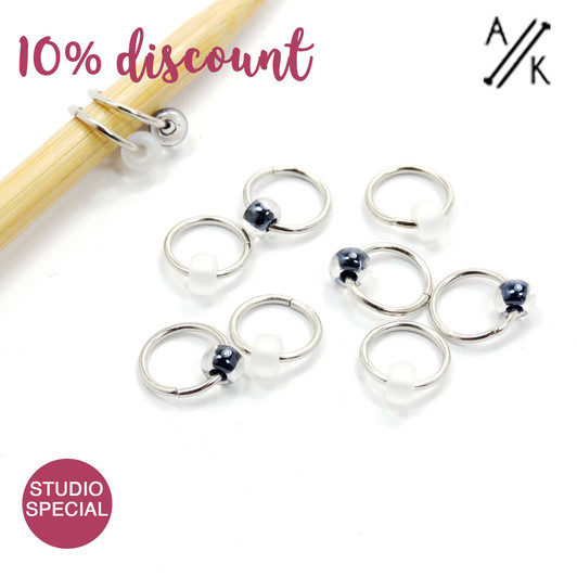 Dancing in the rain Dangle Free Jewel Stitch Markers 6mm - Studio Special x 10