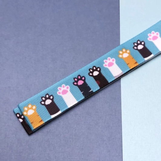 Paws Up - Magnetic Pattern Marker/Tamer - 20cm/A4/Letter Size