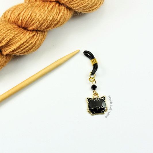 Black Cat Face Knitting Needle Holder to fit up to 4mm needles
