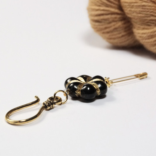 Black & Gold Flower Rectangle Lightweight Portuguese Knitting Pin