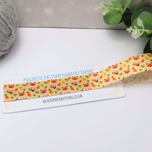 Fox & Leaf - Magnetic Pattern Guide For Paper Patterns