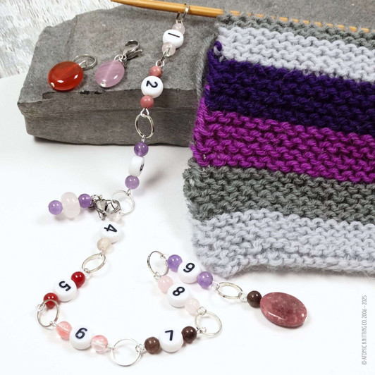 New! Row Counter - Pink Gemstone - 99 Row Counter Chain for Knitting and 3 Stitch Markers - SIZE 4mm OR 7mm
