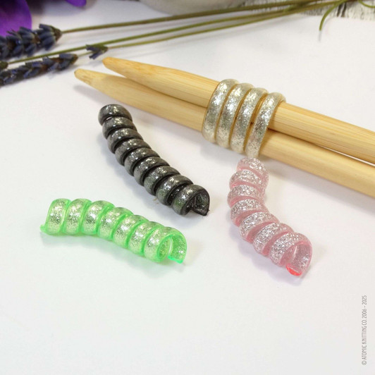 NEW! Mixed Colour Knitting Needle Hugger Set – For Organising 7.5-10mm Needles