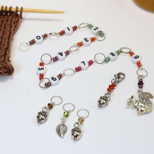 Squirrel & Acorn Row Counter plus Stitch Markers - 99 Row Counter Chain for Knitting and crochet - SIZE 4mm OR 7mm