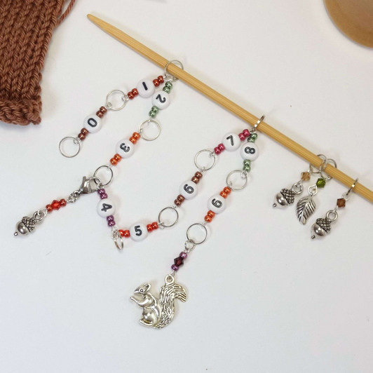 Squirrel & Acorn Row Counter plus Stitch Markers - 99 Row Counter Chain for Knitting and crochet - SIZE 4mm OR 7mm