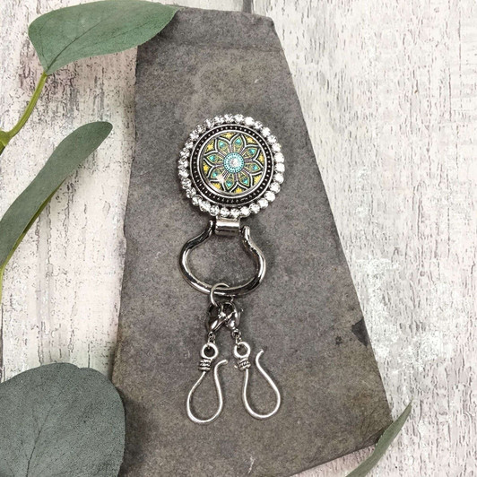 Green/Yellow Mandala Magnetic Portuguese Knitting Pin - Detachable Double Hook