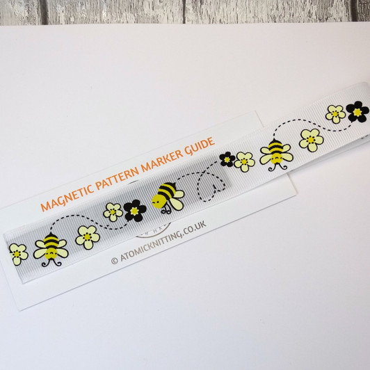 White Bee - Magnetic Pattern Marker Tamer - 21cm/A4/Letter Size