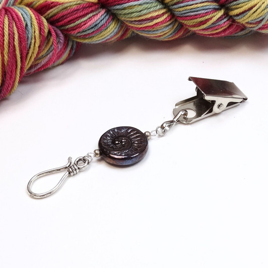 Dark Ammonite Lightweight Portuguese Knitting Pin