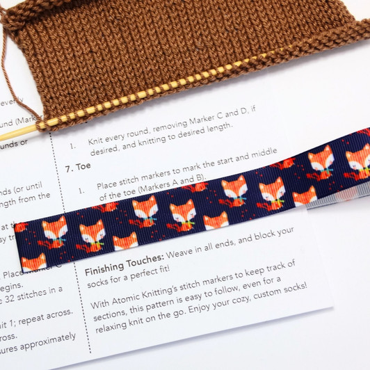 Foxes on Navy - Magnetic Pattern Guide