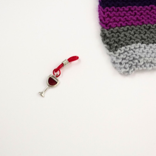 Red Wine Needle Holder (Up to 4mm Needles)