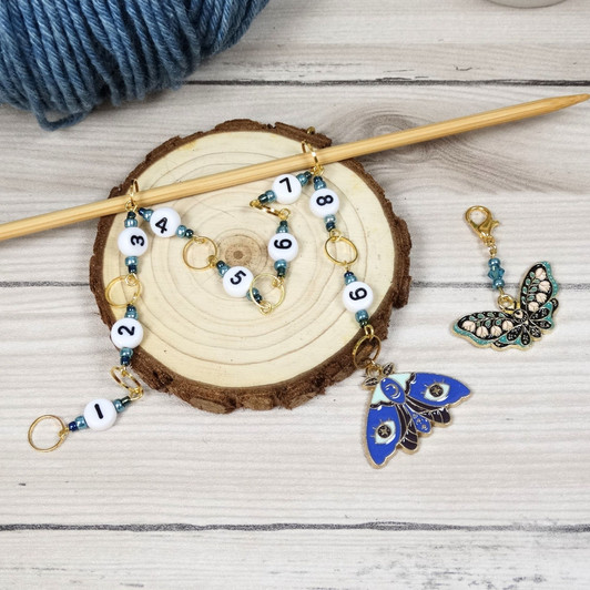 Row Counter - Blue & Green Emperor Moth - 99 Row Counter Chain for Knitting- SIZE 4mm OR 7mm