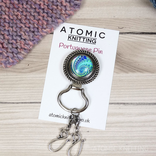 Cerulean Wave Magnetic Portuguese Knitting Pin - Detachable Double Hook