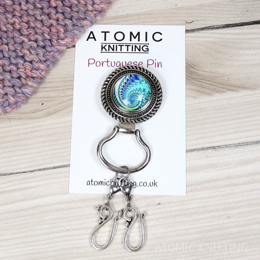 Cerulean Wave Magnetic Portuguese Knitting Pin - Detachable Double Hook