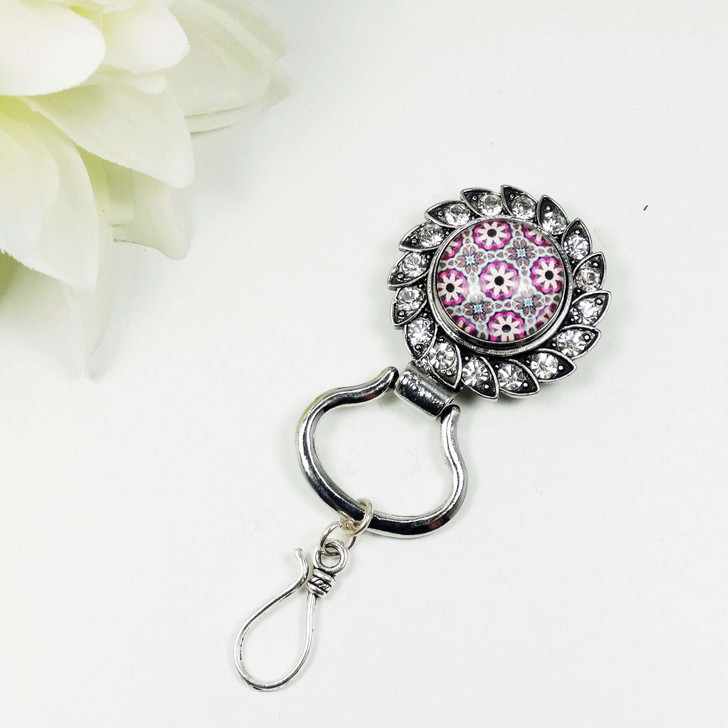 Pink Daisy Crystal Magnetic Portuguese Knitting Pin - Single OR Double Hook