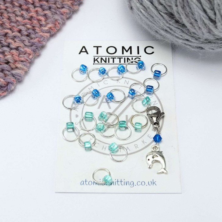 NEW! Dolphin Clapotis Jewel Knitting Stitch Markers 5mm x 20 (Triangle Bead) & Dolphin Progress Marker