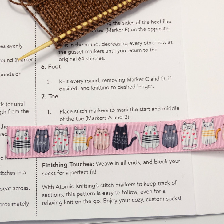Pink Cats Magnetic Pattern Guide