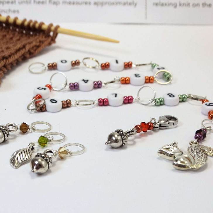 Squirrel & Acorn Row Counter plus Stitch Markers - 99 Row Counter Chain for Knitting and crochet - SIZE 4mm OR 7mm