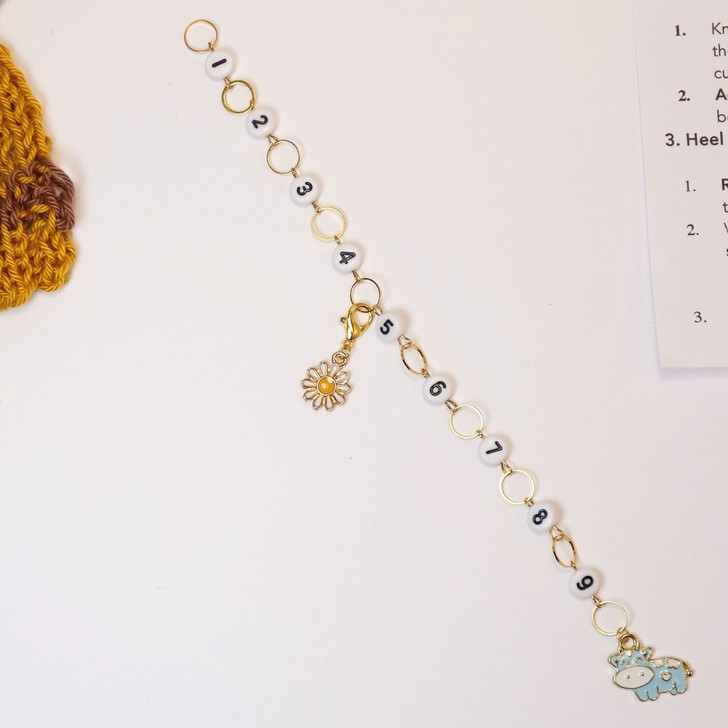 Row Counter - Blue Cow & Daisy 99 Row Counter Chain for Knitting- SIZE 4mm OR 7mm | Atomic Knitting