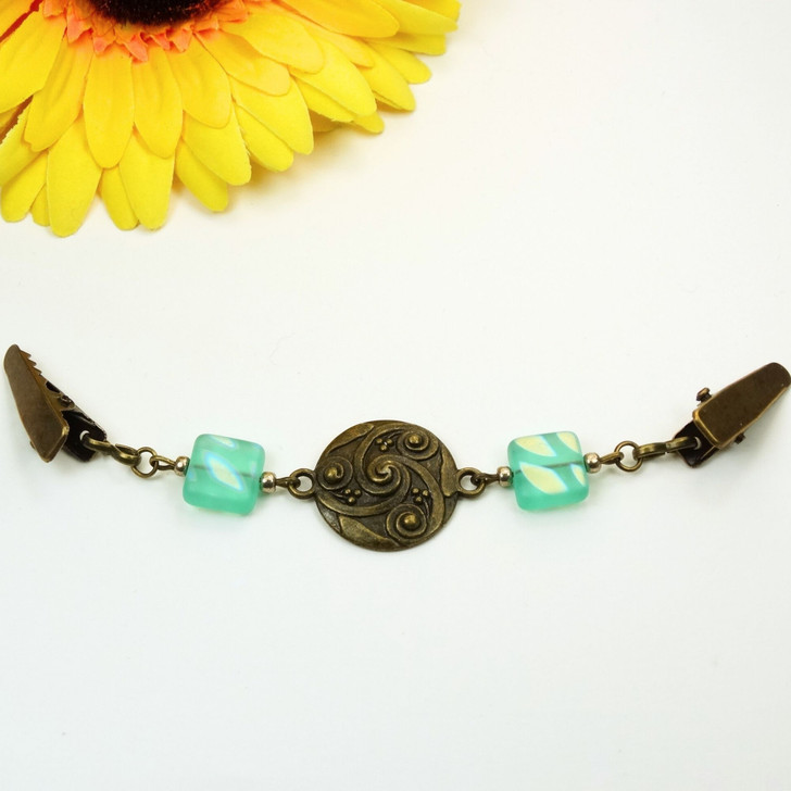 Antiqued Bronze Celtic Swirl & Green Beaded Shawl/Cardigan Holder Clip Fastener - 13.5cm