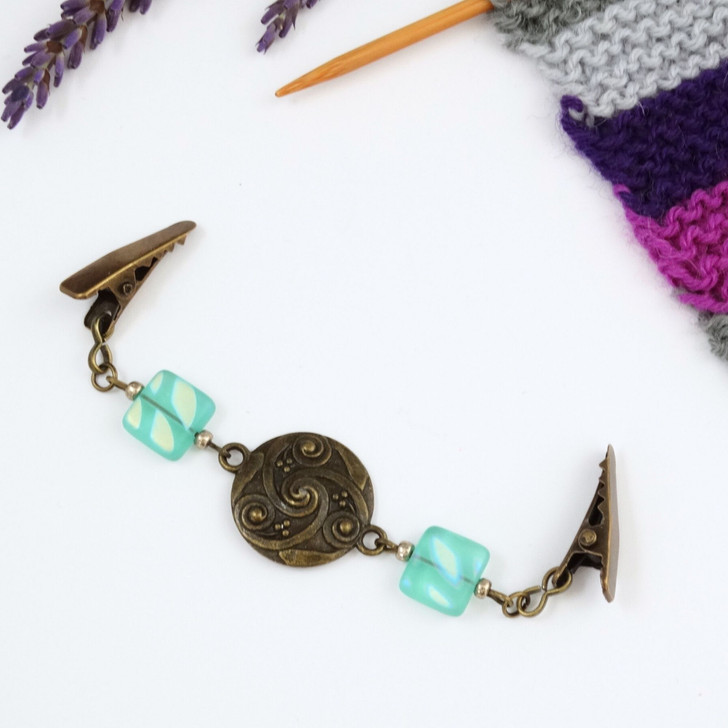 Antiqued Bronze Celtic Swirl & Green Beaded Shawl/Cardigan Holder Clip Fastener - 13.5cm
