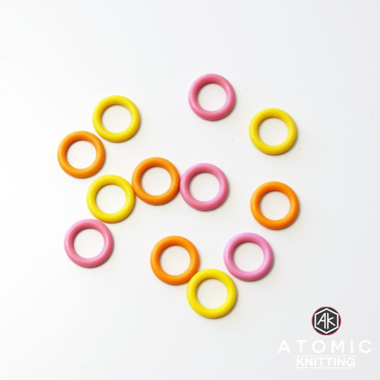 Snag free stitch markers