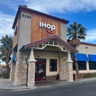 ​Dine Brands Eyes UK Expansion with Innovative IHOP-Applebee's Duo