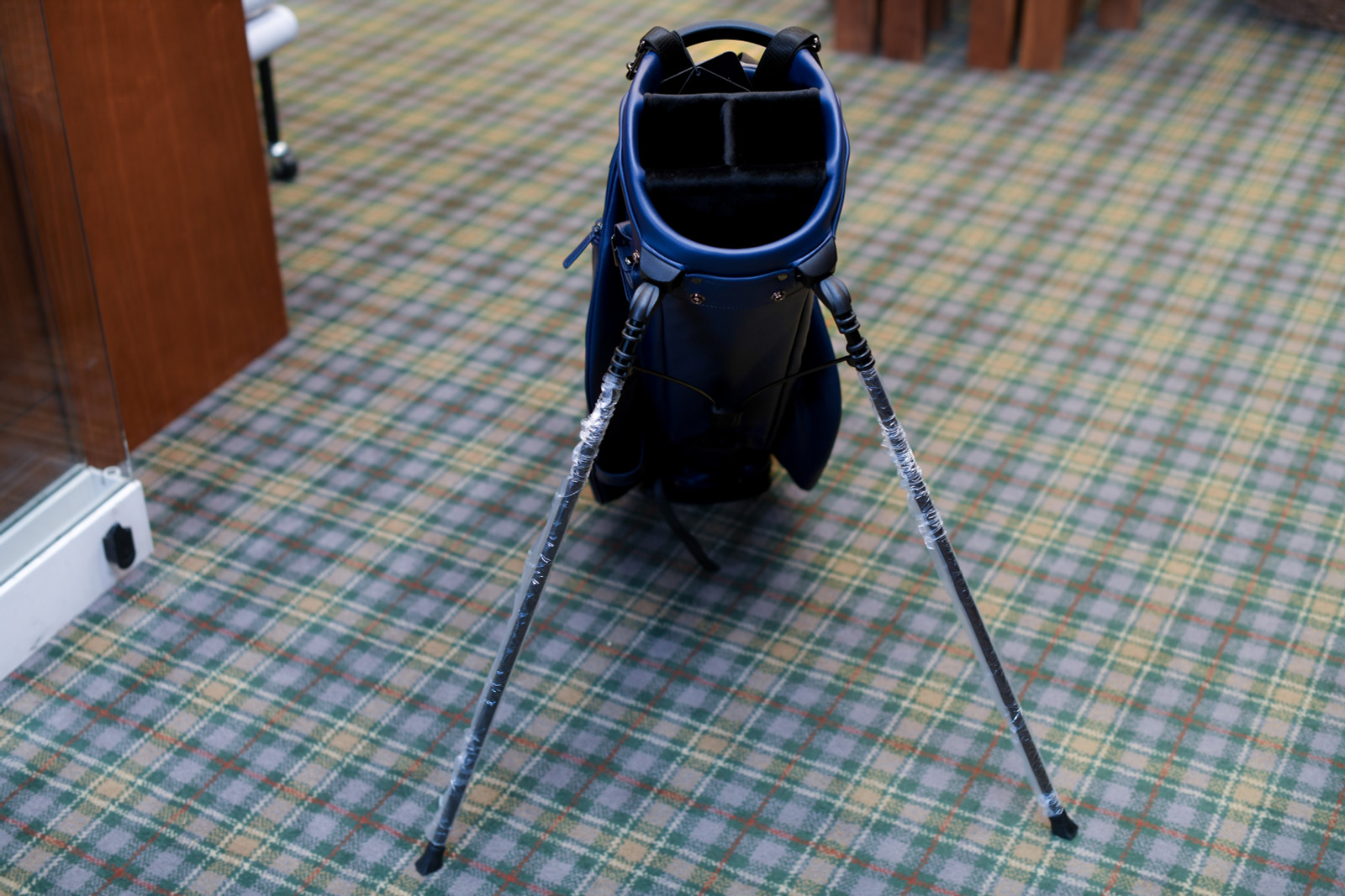 Titleist LinksLegend Golf Bag - White/Navy 2 tone