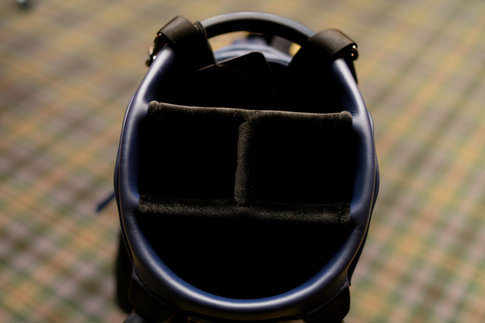 Titleist LinksLegend Golf Bag - Burgundy