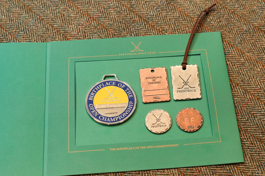Free Personalisation accesories
