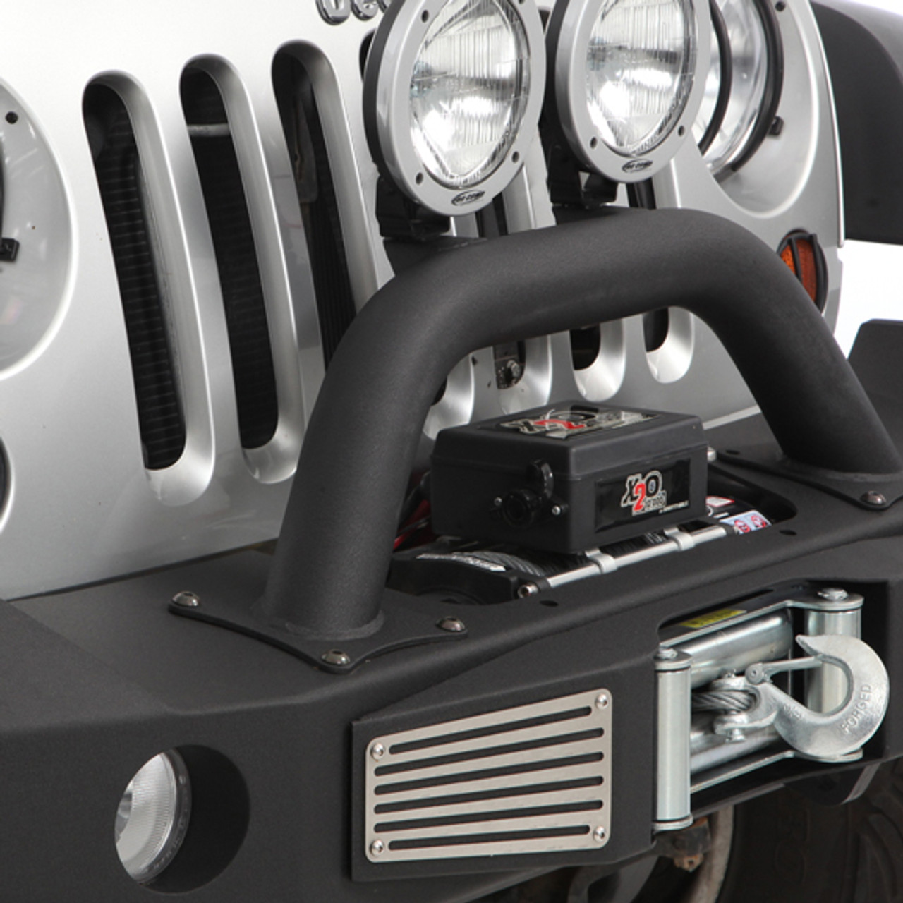 Recessed winch on Atlas front bumper