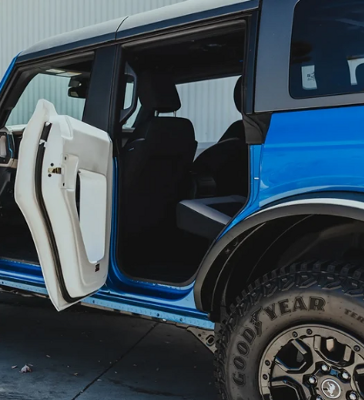Anderson Composites AC-DD21FDBR4D-HA-R-GF Fiberglass Halo Rear Doors for Ford Bronco 4 Door 2021+