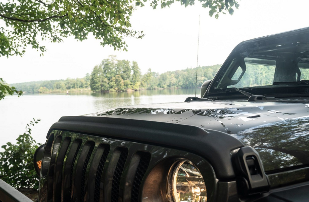 Bushwacker 14093 Trail Armor Hood Stone Guard in Black for Jeep Wrangler JL & Gladiator JT 2018+